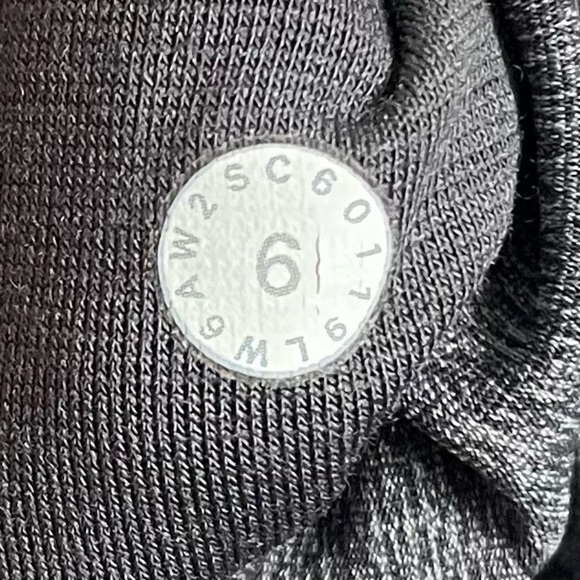 Lululemon Wunder Under Crop (Hi-Rise) - Picture 6 of 9